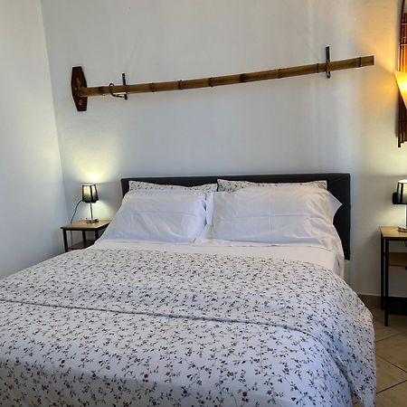 La Corte Di Silvia Malpensa Bed and Breakfast Cardano Al Campo Buitenkant foto